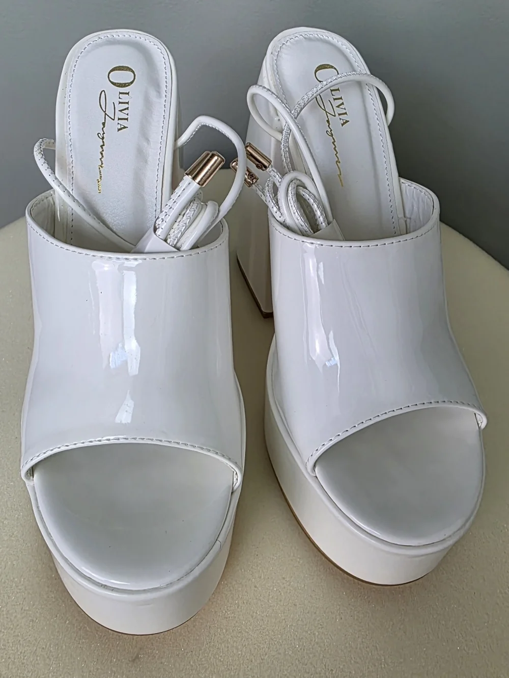 Olivia Jaymes White Patent Lace-Up Strappy Platform Sandals - Size 7.5 NWT